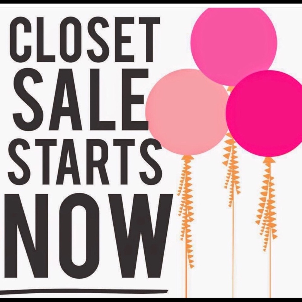 🌸 WEEKEND CLOSET SALE 🌸